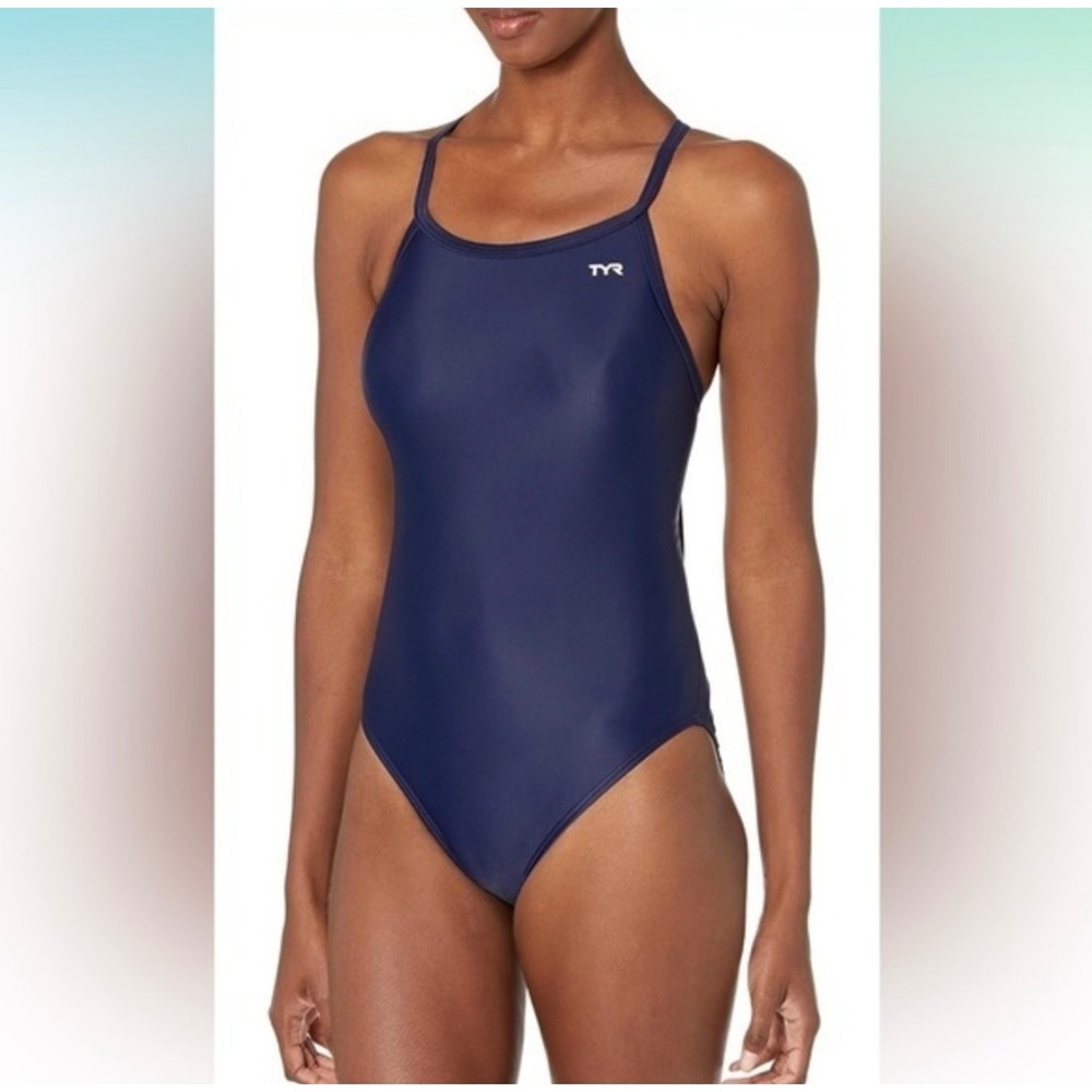 TYR Solid‎ Durafast One Piece Swimsuit Athletic Training Navy size XL/28